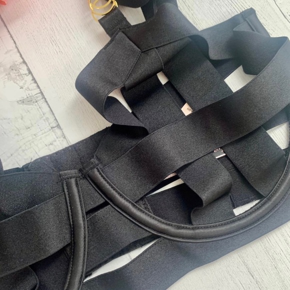 32DDD /32D Victoria secret bra NWT - Picture 5 of 9